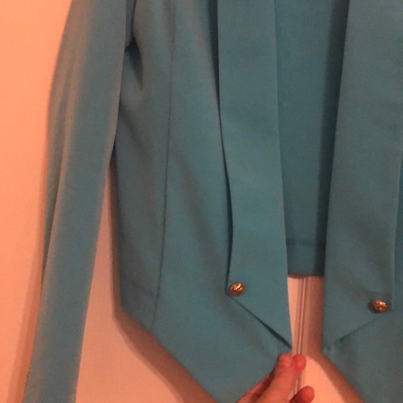 Kardashian collection size medium blazer - Picture 3 of 4